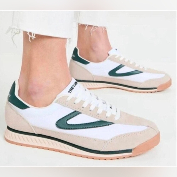 Tretorn Shoes - 💚🔹️TRETORN🔹️ Suede Kristine Retro Joggers White/kelly green for women